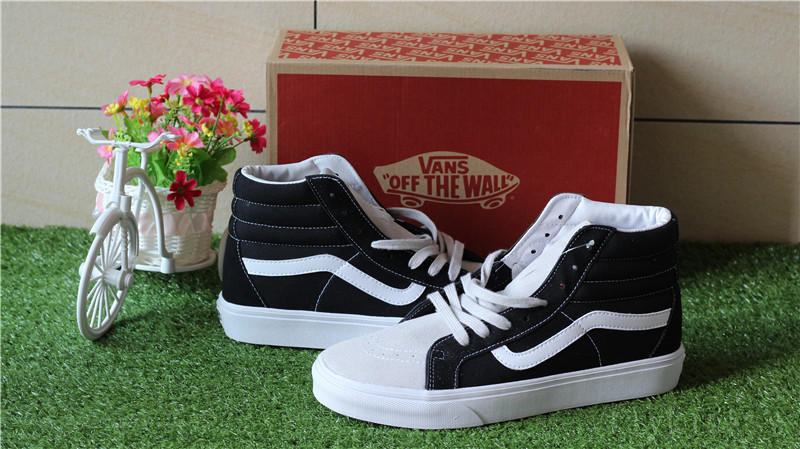Vans Off The World Black White